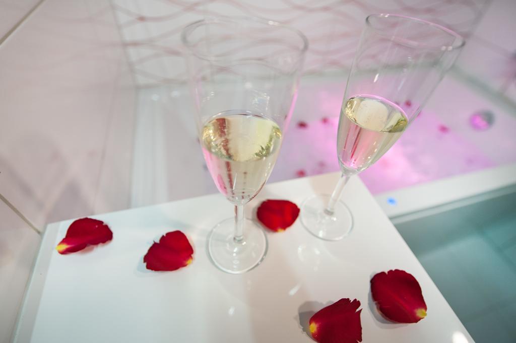 Honeymoon Ruterra Studio Prag Zimmer foto