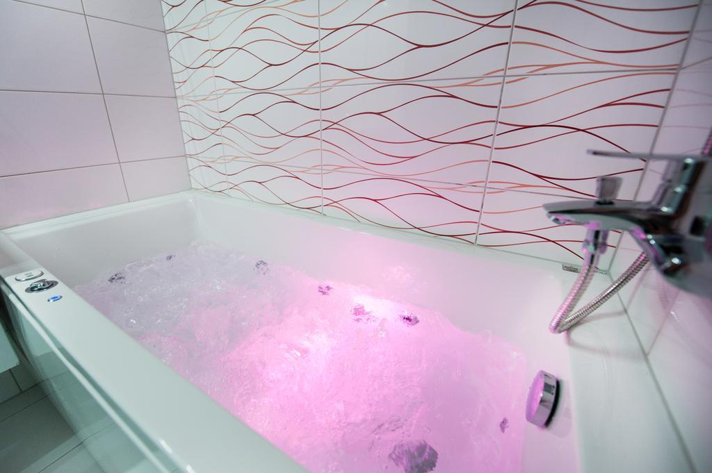 Honeymoon Ruterra Studio Prag Zimmer foto